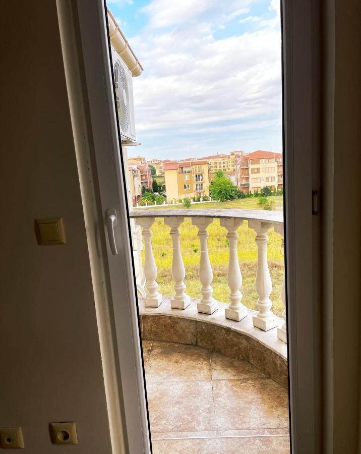 Mellia Boutique Apartments Ravda Extérieur photo